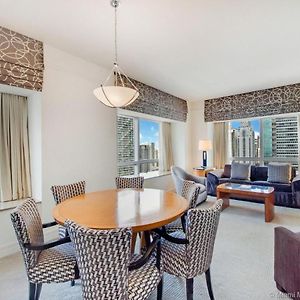 Four Seasons Hotel Miami - Luxury Private Residences